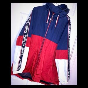 Oversized TOMMY HILFIGER jacket (BRAND NEW)